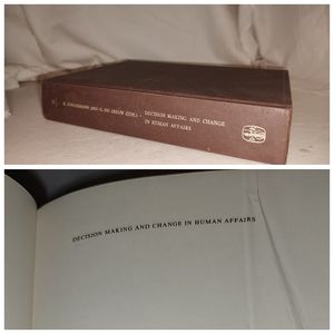 Decision Making and Change in Human Affairs by H. Jungermann and G. De Zeeuw 197